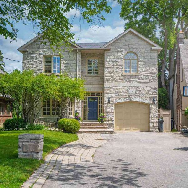 8 of the best houses in Toronto